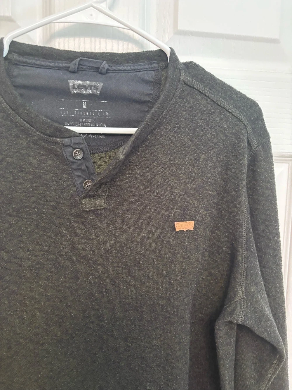 Levi's dark gray/brown Crewneck Henley Sweater with Small Logo